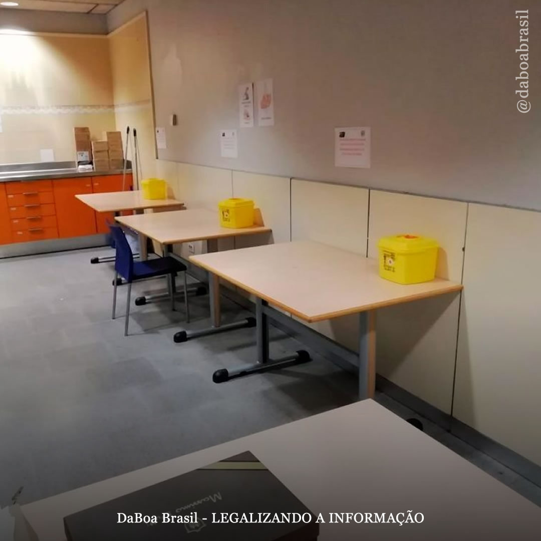 Barcelona decide consolidar abrigo para pessoas com dependência aberto no início da pandemia