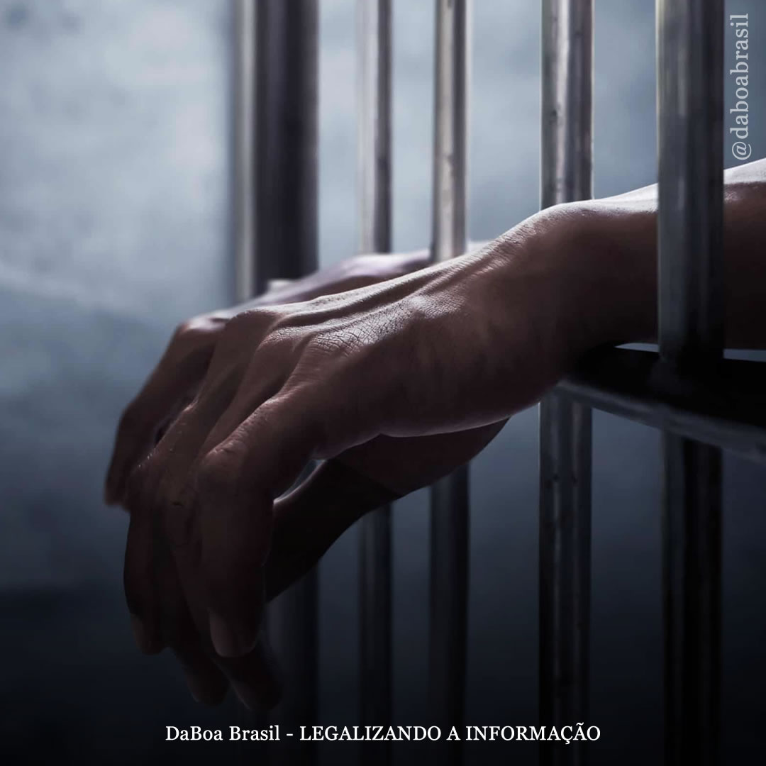 Presos usam maconha para lidar com o estresse associado ao encarceramento, diz estudo