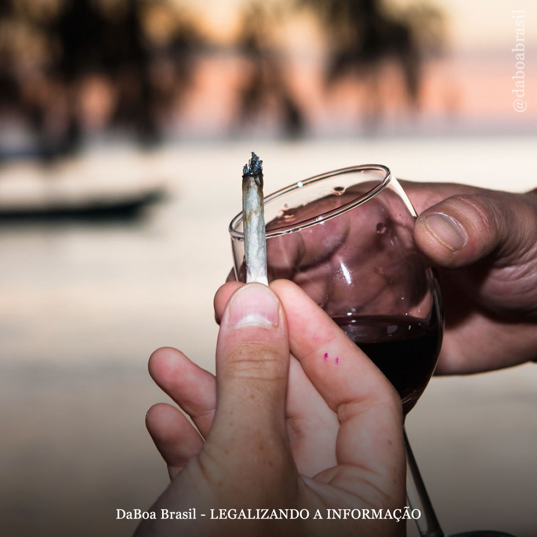 A maconha pode ajudar na abstinência de álcool?