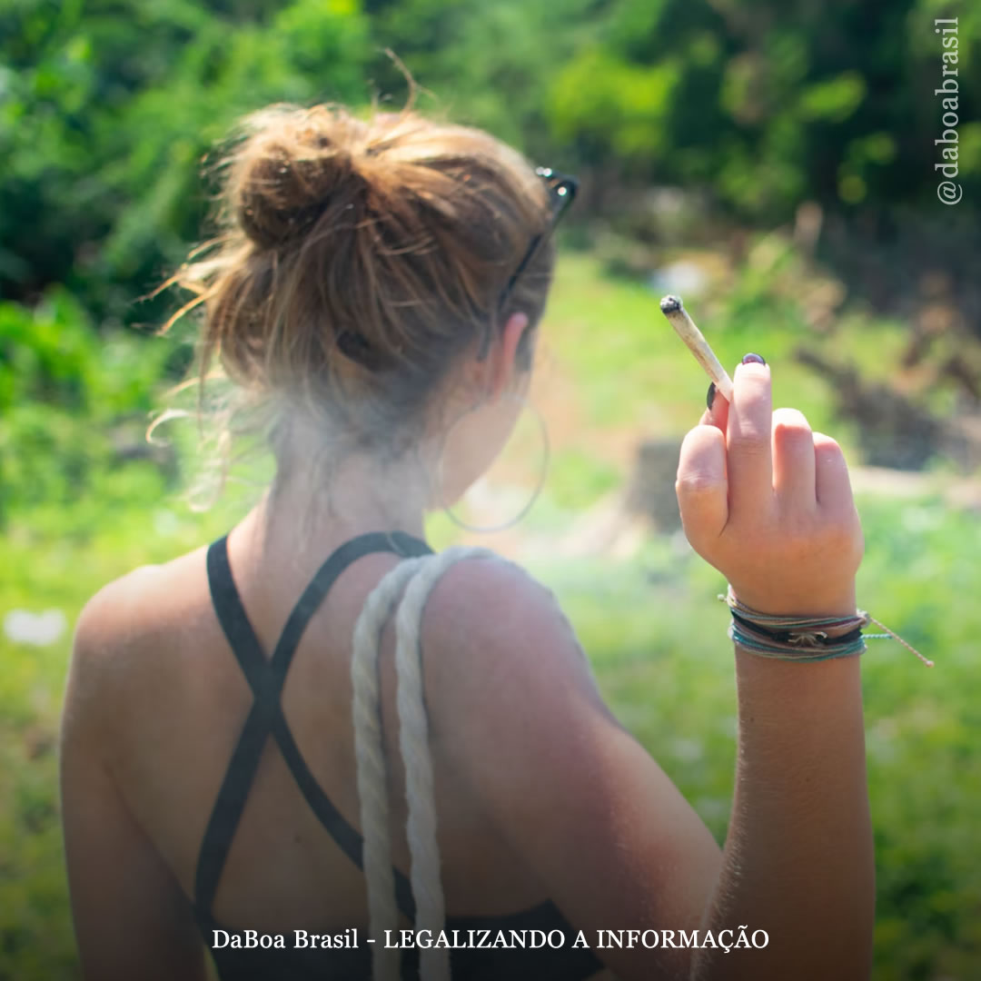 Redução de Danos: a importância da situação e do ambiente ao consumir maconha
