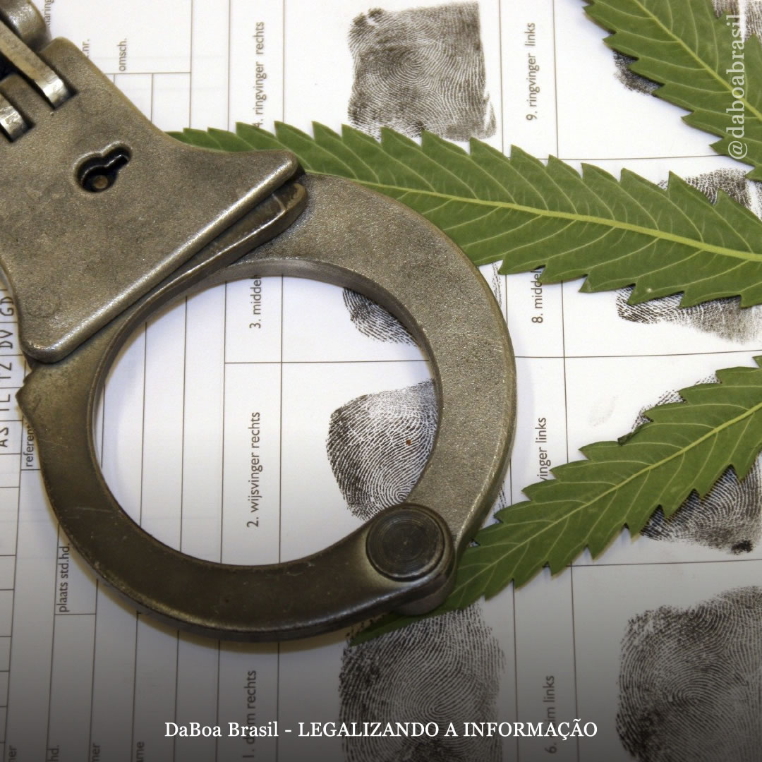 EUA: perdão concedido por governo para pessoas presas por maconha não é um “mar de flores”