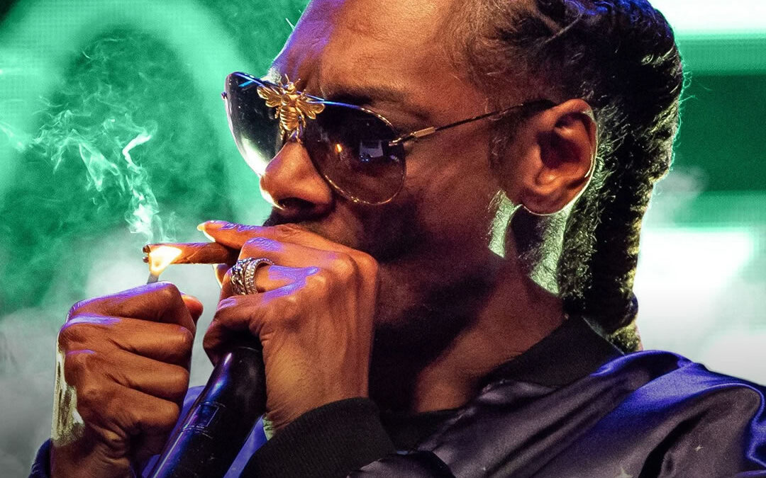 Snoop Dogg colocará sua imagem em produtos de maconha ao redor do mundo