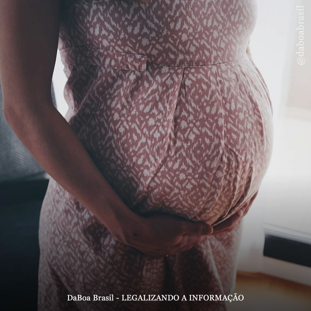 Exposição à maconha durante a gestação não está associada a atrasos no desenvolvimento posterior, mostra análise