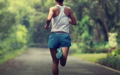 Exercícios aeróbicos estão ligados à redução de enxaquecas e a alterações nos níveis de endocanabinoides, revela estudo